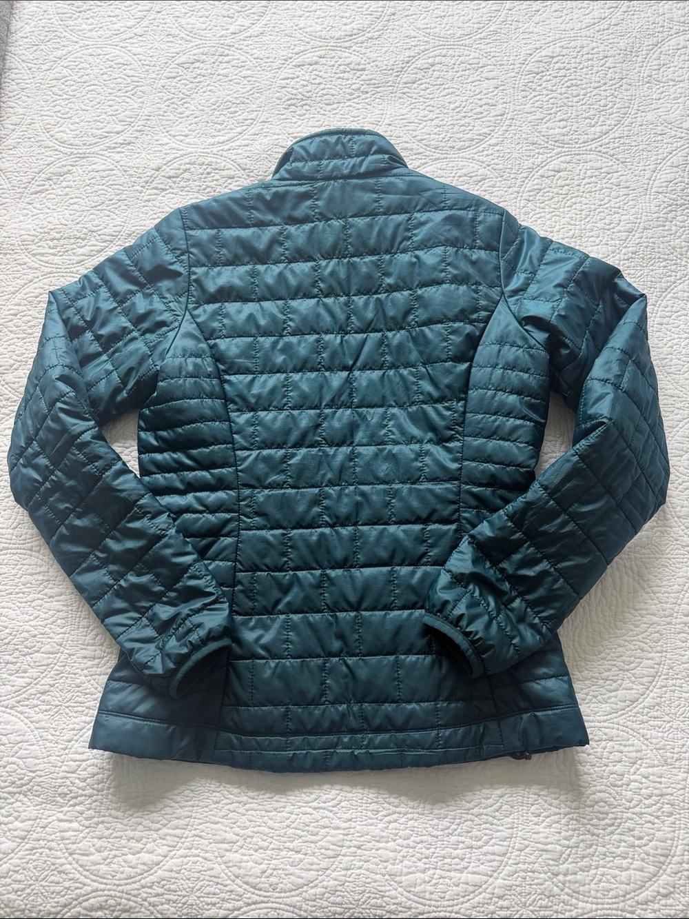Patagonia Women's Teal Quilted Lightweight Puffer Jacket - Picture 7 of 8